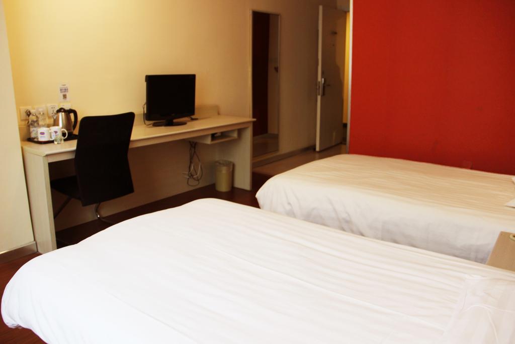 Hanting Express Nanchang Hong Gu Tan Branch Room photo