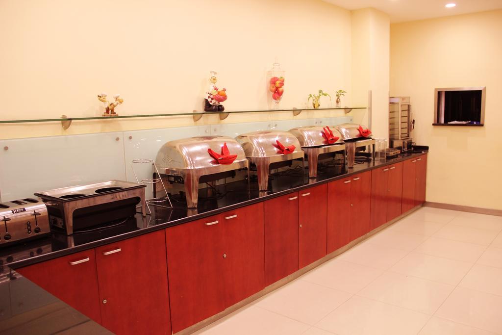 Hanting Express Nanchang Hong Gu Tan Branch Exterior photo